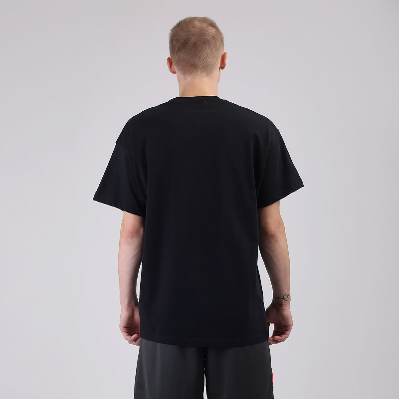 мужская черная футболка Nike Global Content CW1327-010 - цена, описание, фото 3